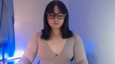 Cherryl online show from December 12, 2:59 am