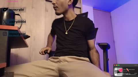 Daniel   thumb up me please its important Im new INDEPENDENT MODEL online show from March 4, 3:36 am