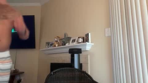 Inmate1993 online show from November 6, 4:21 pm