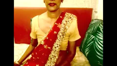 Snapshot of indian_preetixxx chatting on September 21, 5:39 pm indian_preetixxx online show from September 21, 5:39 pm