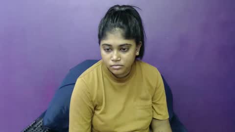 Snapshot of indian_rimmelx chatting on March 5, 12:44 pm Melz online show from March 5, 12:44 pm
