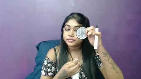 Snapshot of indian_rimmelx chatting on February 5, 7:07 am Melz online show from February 5, 7:07 am