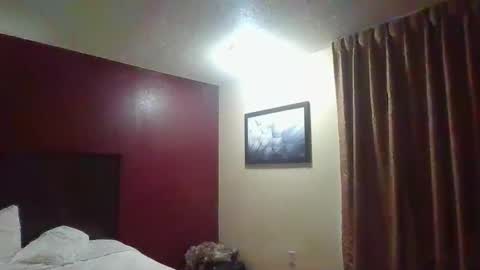 indianadick69 online show from December 5, 9:34 pm