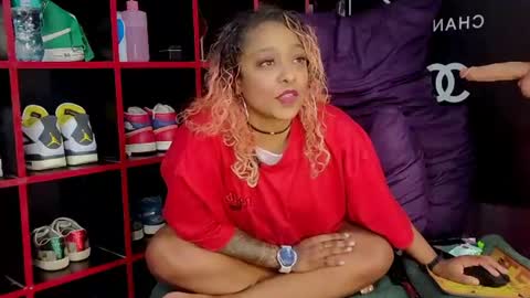 Nikki online show from July 23, 2:58 pm