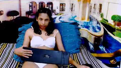 Jade online show from January 28, 11:38 am