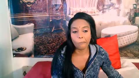 Leah online show from October 13, 6:37 am