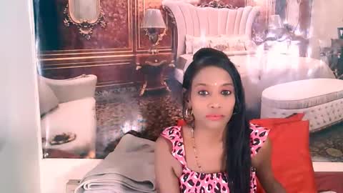 Leah online show from September 30, 5:40 am