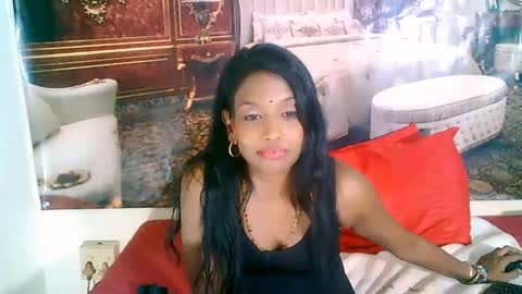 Leah online show from October 10, 11:42 pm