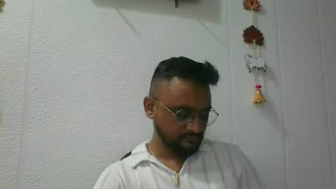 Indian lover online show from November 3, 4:57 am