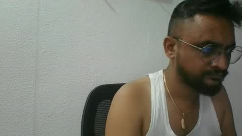 Indian lover online show from November 12, 7:43 am