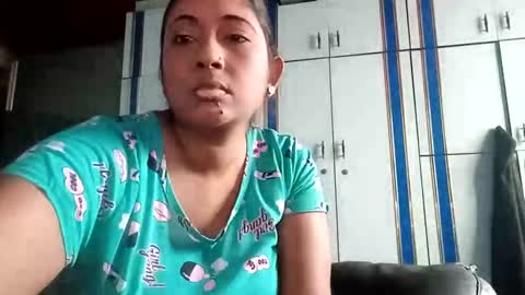 Snapshot of indianplaygal69 chatting on September 22, 6:06 am Indianpalgal69 online show from September 22, 6:06 am
