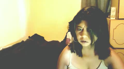 indianpleasures21 online show from April 2, 4:53 am