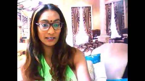 indianrebel4u2luv online show from October 21, 5:45 am