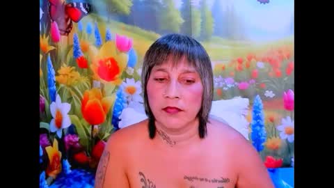 indianroxy27 online show from January 5, 5:38 pm