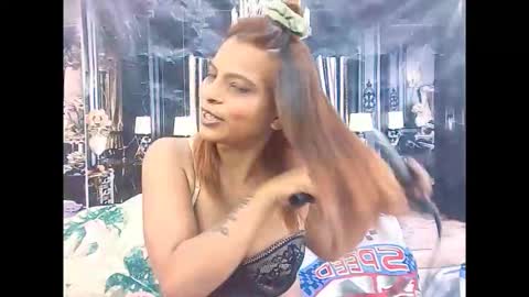 indiansexyass4u2luv online show from February 6, 5:44 am