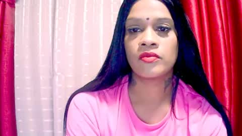 indiansexyy21 online show from July 14, 5:40 pm