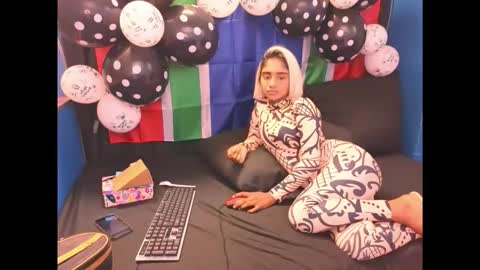 indiansumaya29 online show from February 26, 10:07 am