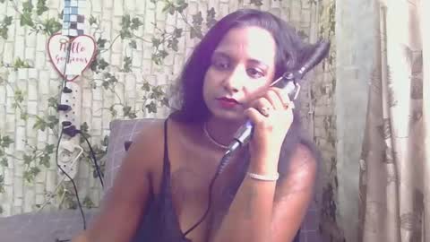 tina online show from February 15, 8:11 am