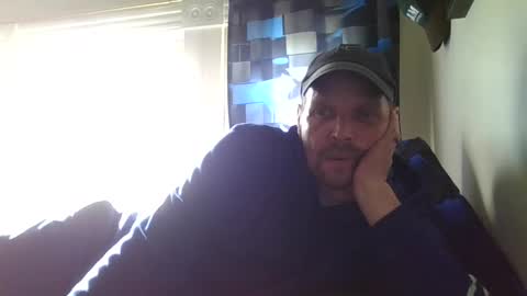 indy2001124646 online show from May 31, 3:57 am