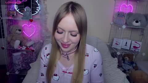 Indy Kally online show from February 26, 8:36 pm