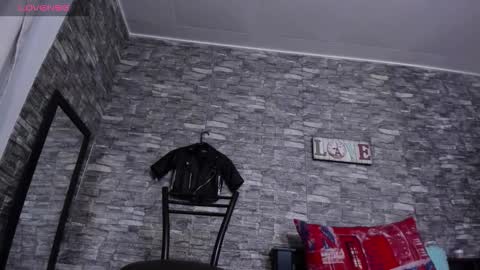 MOLLY online show from October 10, 5:46 am