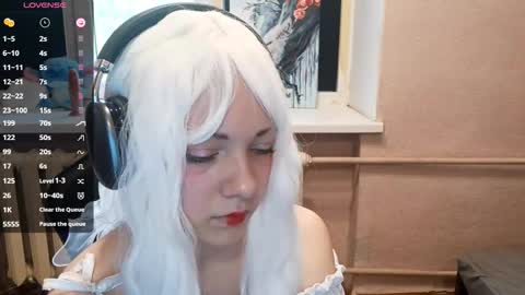 Keily online show from October 12, 1:04 pm