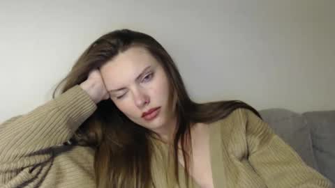 Sweet girl online show from March 22, 9:30 pm