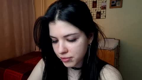 Mia online show from March 14, 4:55 pm