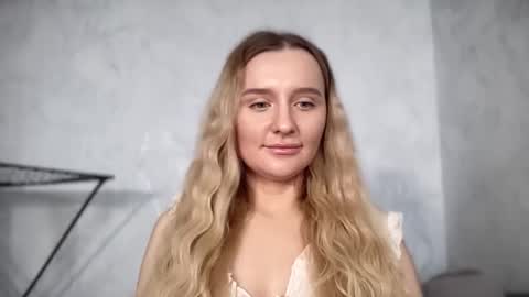 iniva05 online show from March 11, 7:55 am