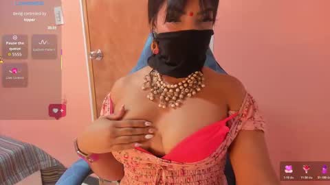 Iniya online show from November 28, 1:51 pm