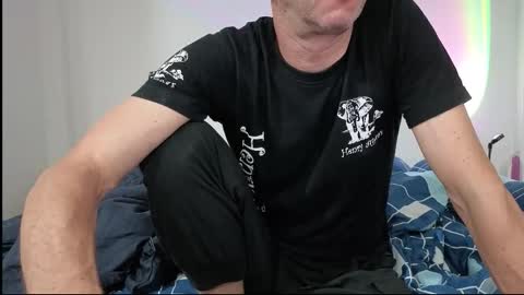 inkymiki online show from October 11, 5:49 pm