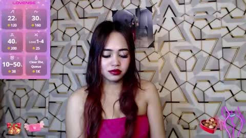 Belle online show from December 15, 1:00 pm