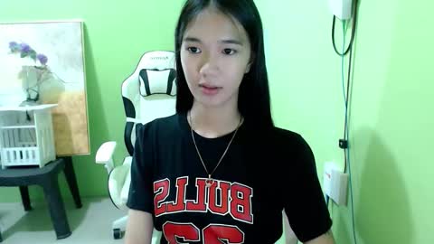 Reign online show from October 19, 8:57 pm