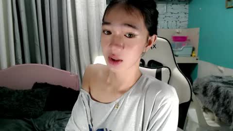 Reign online show from April 2, 12:29 am