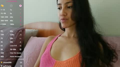 Laroa online show from September 24, 8:48 pm