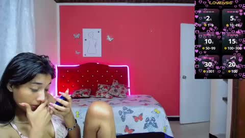 Snapshot of inocent_luna chatting on January 8, 10:59 am Luna moon online show from January 8, 10:59 am