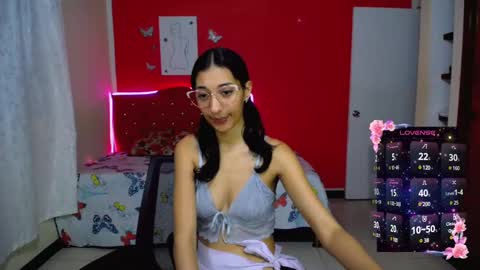 Snapshot of inocent_luna chatting on January 13, 11:49 pm Luna moon online show from January 13, 11:49 pm