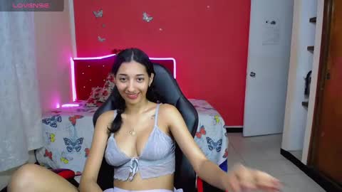 Snapshot of inocent_luna chatting on March 1, 2:48 am Luna moon online show from March 1, 2:48 am