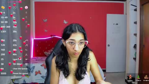 Snapshot of inocent_luna chatting on March 6, 10:52 am Luna moon online show from March 6, 10:52 am