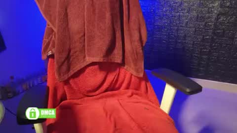 Miles online show from July 18, 5:53 am