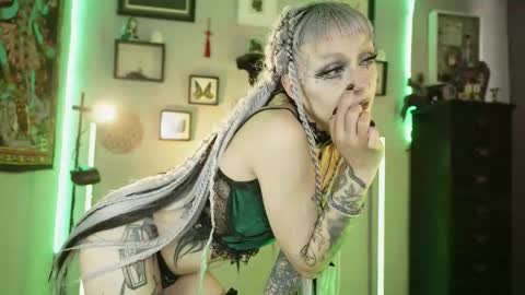   SANIA  online show from February 13, 4:32 pm