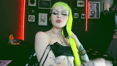   SANIA  online show from February 3, 5:56 pm