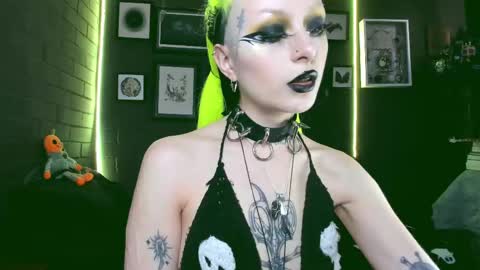   SANIA  online show from March 12, 4:13 pm