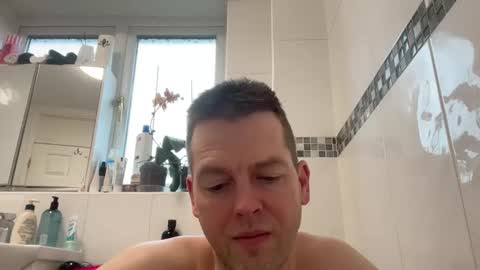 InterestedHun online show from February 7, 10:40 am