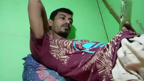 interne8famous online show from October 2, 10:14 am