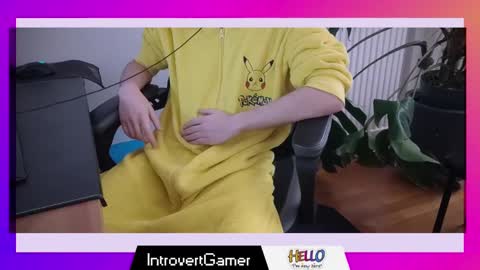 Snapshot of introvertgamer chatting on December 21, 6:34 pm introvertgamer online show from December 21, 6:34 pm