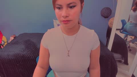 Snapshot of irinastephann chatting on January 18, 1:52 am irina online show from January 18, 1:52 am