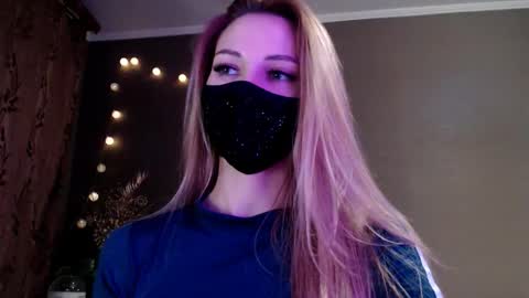 Lily online show from March 14, 4:55 pm