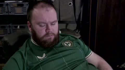 twitter theirishman205 online show from December 28, 4:20 pm