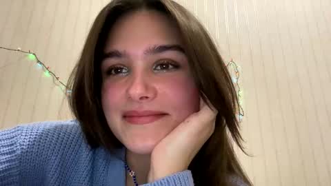 irisss31 online show from December 31, 5:07 pm